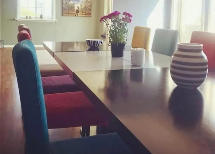 Shared בית אירוח