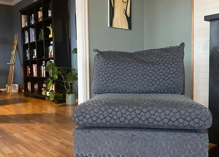 בית אירוח Shared *